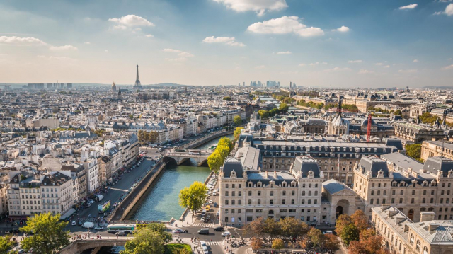 CITY BREAK PARIS - 3 NOPTI CU ZBOR DIN TIMISOARA ✈