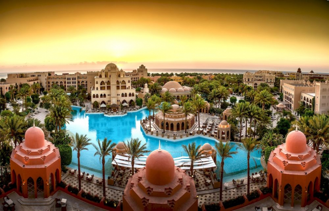 Sejur in Hurghada: 850 euro cazare 14 nopti cu All inclusive+ transport avion+ toate taxele 