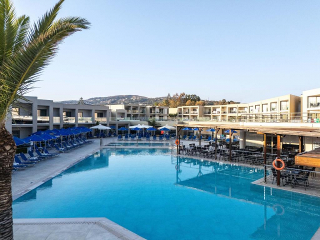 Sejur in Creta: 525 euro cazare 7 nopti cu All inclusive+ transport avion+ toate taxele