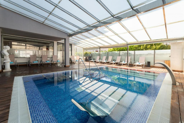 ULTRA LAST MINUTE PALMA DE MALLORCA 4**** NAUTIC SPA HOTEL ZBOR DIRECT DIN OTOPENI/ CLUJ NAPOCA CU TAXE INCLUSE