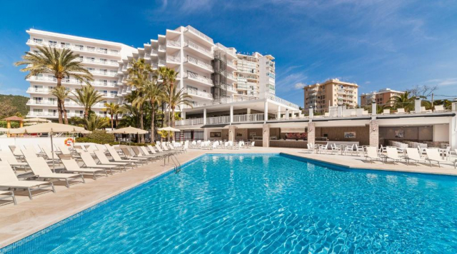ULTRA LAST MINUTE PALMA DE MALLORCA 4**** DEMIPENSIUNE GLOBALES PALMANOVA  ZBOR DIN CLUJ NAPOCA/OTOPENI CU TAXE INCLUSE