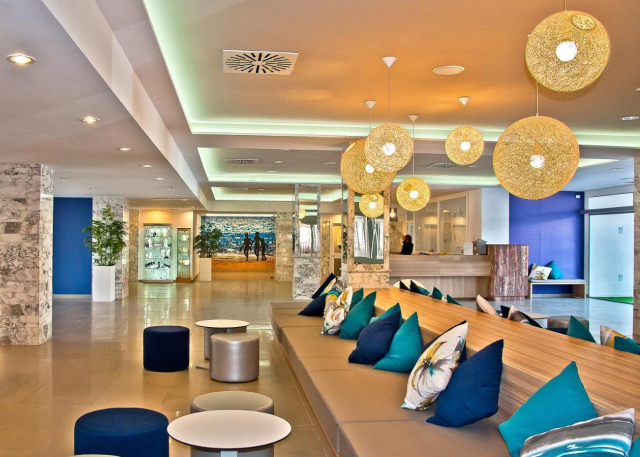 ULTRA LAST MINUTE PALMA DE MALLORCA 4**** BQ DELPHIN  HOTEL ZBOR DIRECT DIN OTOPENI/CLUJ NAPOCA CU TAXE INCLUSE