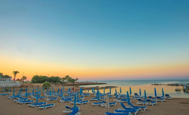 Last Minute Cipru - Marlita Beach Hotel Apartments 4* / plecare din Sibiu in 09.08
