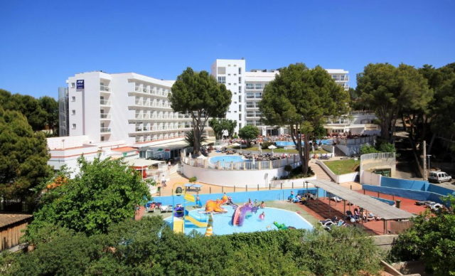 ULTRA LAST MINUTE PALMA DE MALLORCA 4***** DEMIPENSIUNE ILUNION  ZBOR DIRECT DIN OTOPENI/CLUJ/TIMISOARA TAXE INCLUSE