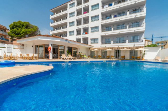 ULTRA LAST MINUTE PALMA DE MALLORCA  ZBOR CAHRTER  DIN IASI CU TAXE INCLUSE