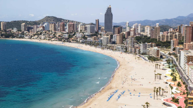 COSTA BLANCA - 7 nopti cazare 4* cu demipensiune + bilet avion Bucuresti + taxe aeroport + transfer = 849 euro/pers