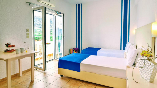 ULTRA LAST MINUTE INSULA CRETA IBSISCUS MALIA ZBOR CHARTER DIN OTOPENI CU TAXE INCLUSE