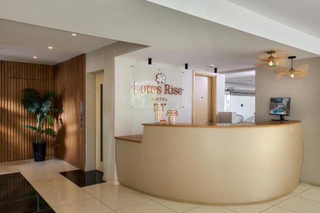 ULTRA LAST MINUTE INSULA CRETA  LOTUS RISE 4**** ZBOR CHARTER DIN OTOPENI CU TAXE INCLUSE