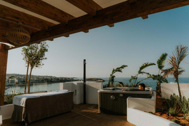 ULTRA LAST MINUTE INSULA CRETA KAHLUA 4**** ZBOR CHARTER DIN OTOPENI CU TAXE INCLUSE