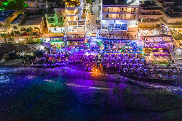 ULTRA LAST MINUTE INSULA CRETA KAHLUA 4**** ZBOR CHARTER DIN OTOPENI CU TAXE INCLUSE