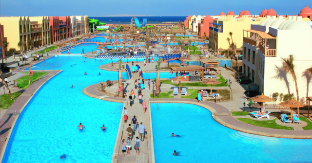 Sejur in Hurghada: 575 euro cazare 7 nopti cu Ultra All inclusive+ transport avion+ toate taxele 