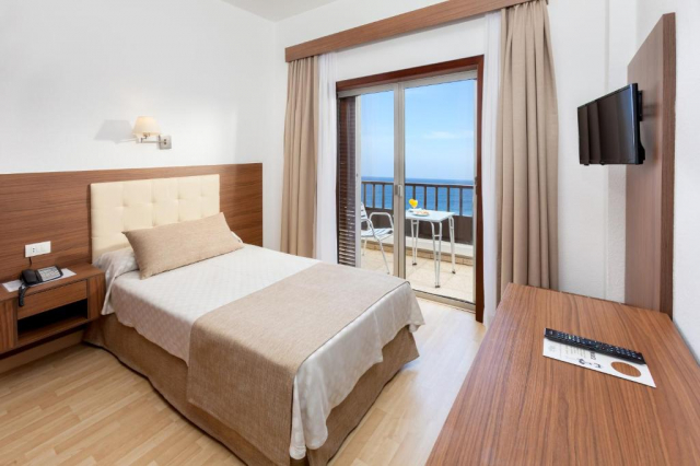 ULTRA LAST MINUTE TENERIFE 7 NOPTI 3*** DON MONOLITO  ZBOR CHARTER  DIN OTOPENI CU TAXE INCLUSE 