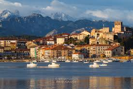 TARA BASCILOR SI NORDUL SPANIEI, SENIOR VOYAGE, AVION DIN BUCURESTI, LA HOTEL DE 4*, LA TARIFUL DE 670 EURO/PERS, DEMIPENSIUNE!