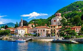 MILANO, ALPII SI LACURILE VEDETELOR DE CINEMA, SENIOR VOYAGE, AVION DIN BUCURESTI, LA HOTEL DE 4*, TARIF DE 690 EURO/PERS, HB!
