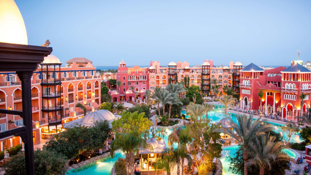 Sejur in Hurghada: 560 euro cazare 7 nopti cu All inclusive+ transport avion+ toate taxele 