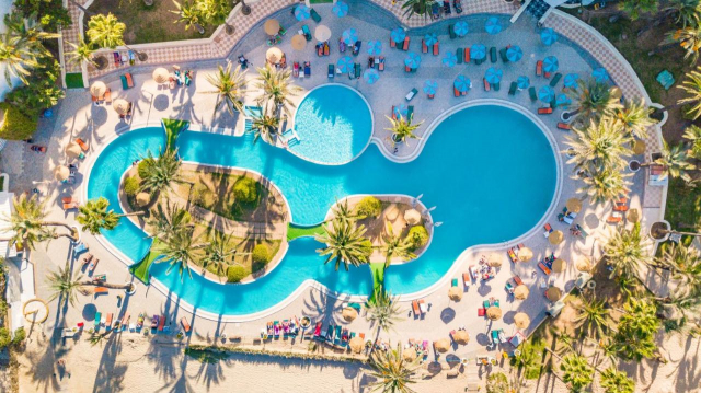 ULTIMELE LOCURI TUNISIA 4**** ALL INCLUSIVE RIAD PALMS ZBOR CHARTER DIN IASI/ORADEA/CLUJ/OTOPENI CU TAXE INCLUSE