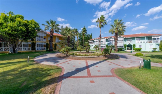 ULTIMELE LOCURI ANTALYA, AVION DIN BUCURESTI, LA HOTEL ASTERA FAMILY RESORT SIDE 5*, LA TARIFUL DE 790 EURO/PERSOANA, AI!
