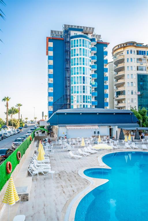ULTIMELE LOCURI ANTALYA, AVION DIN BUCURESTI, LA HOTEL ARSI BLUE BEACH 4*, LA TARIFUL DE 479 EURO/PERSOANA, AI!