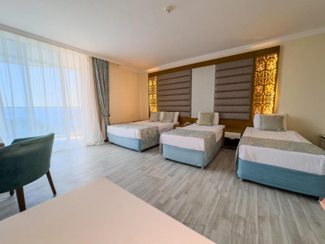 ULTIMELE LOCURI ANTALYA, AVION DIN BUCURESTI, LA HOTEL CONCORDIA CELES 5*, LA TARIFUL DE 630 EURO/PERSOANA, AI!