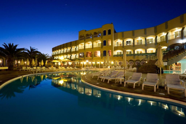 Last Minute Gran Canaria - Hotel San Agustin Beach Club 4* - plecare in 26.08 / Budapesta