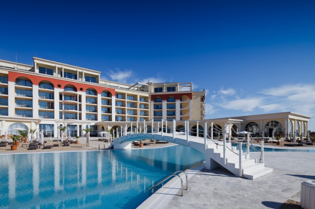 Sejur cu All inclusive la Lighthouse Golf &amp; SPA Hotel 5*: 1 copil pana la 13 ani gratuit 