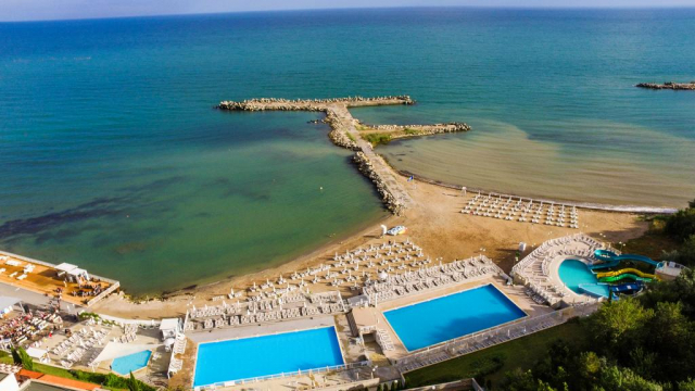 Sejur cu All inclusive la White Lagoon 4*: 1 copil pana la 12 ani gratuit 