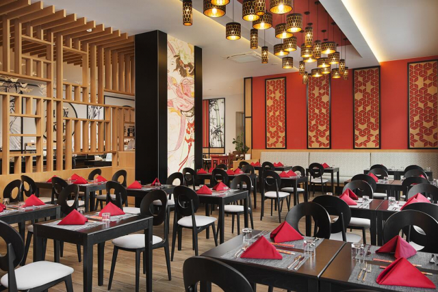 Sejur cu All inclusive la hotel Astoria 4*: 1 copil pana la 12 ani gratuit 