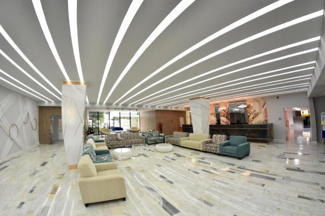 Sejur cu All inclusive la hotel Olimpic din Jupiter 4* 