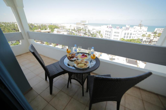 25.09  CIRCUIT MAROC – ORASE IMPERIALE , avion , 6 nopti, pret/ persoana =1045Eur 