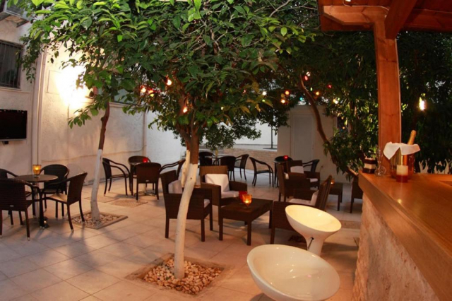 ULTIMELE LOCURI CRETA HERAKLION, AVION DIN TG-MURES, LA HOTEL NANCY 3*, LA TARIFUL DE 425 EURO/PERSOANA, MIC DEJUN!