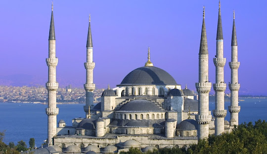 ULTIMELE LOCURI ISTANBUL, AVION DIN BUCURESTI, LA HOTEL DE 4*, LA TARIFUL DE 249 EURO/PERSOANA, MIC DEJUN!
