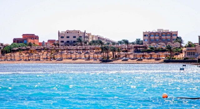 Sejur in Hurghada: 385 euro cazare 7 nopti cu All inclusive+ transport avion+ toate taxele 