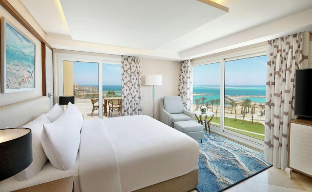 LAST MINUTE EGIPT, HURGHADA, HOTEL HILTON PLAZA 5*, 7 NOPTI CAZAREA CU ALL INCLUSIVE, ZBOR DIN BUCURESTI