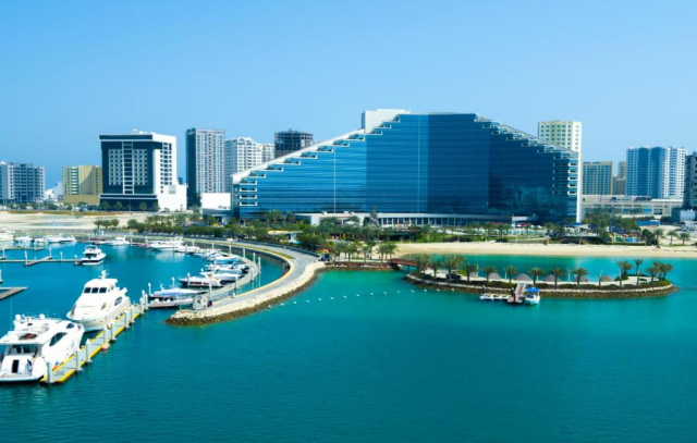 Sejur in Bahrain: 915 euro cazare 7 nopti cu All inclusive+ transport avion+ toate taxele