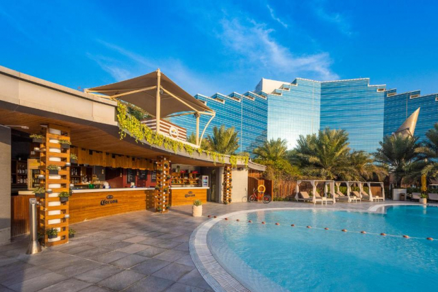 Sejur in Bahrain: 915 euro cazare 7 nopti cu All inclusive+ transport avion+ toate taxele