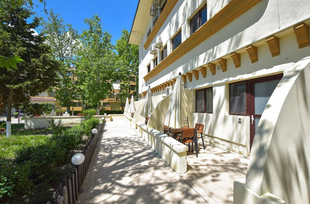 SUPER OFERTA COMPLEX MEDITERANEAN MAMAIA 3*, 5 NOPTI CAZARE CU ALL INCLUSIVE