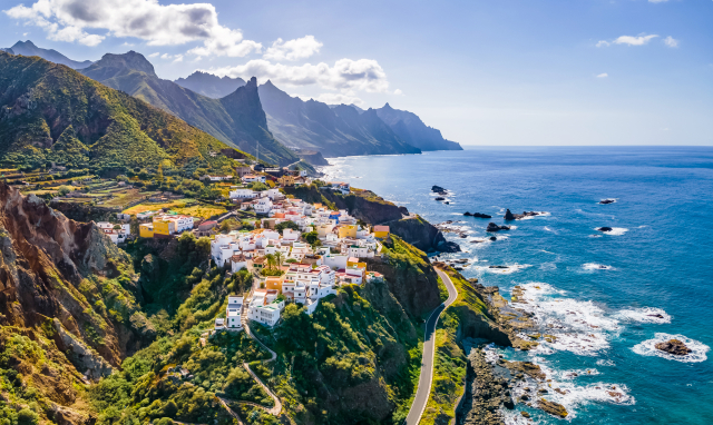 Vacanta de toamna pe insula eternei primaveri | TENERIFE de la 860 euro/pers, zbor din Bucuresti!