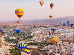 CAPPADOCIA, CELE 40 DE LEGI ALE IUBIRII, AVION DIN CRAIOVA, LA HOTEL DE 4*, LA TARIFUL DE 385 EURO/PERS, DEMIPENSIUNE!