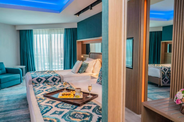 Sejur in Antalya: 800 euro cazare 5 nopti cu Ultra All inclusive+ transport avion+ toate taxele 