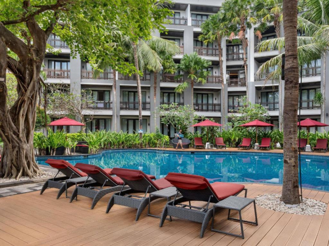 Last Minute Bali / Indonezia - plecare din Budapesta - Pullman Bali Legian Beach 5*