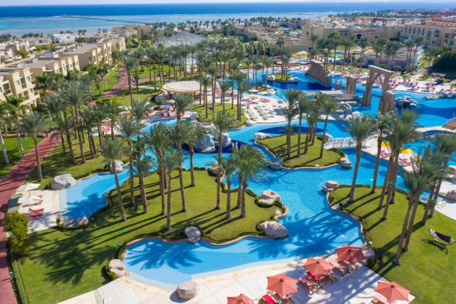 Sejur in Sharm El Sheikh: 850 euro cazare 7 nopti cu Ultra All inclusive+ transport avion+ toate taxele