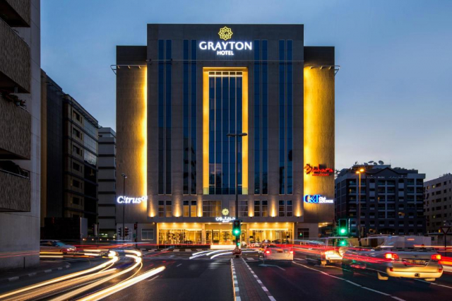 DUBAI  865  EURO / PERS PLECARE 04.11 DIN TIMISOARA - GRAYTON HOTEL DUBAI