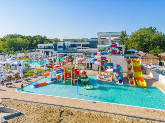 SUPER OFERTA VACANTA COPII LACU SARAT, 5 NOPTI CAZARE CU MIC-DEJUN HOTEL ALMA HEALTH &amp; SPA 4*