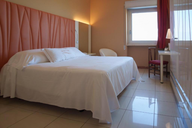 Oferta CITY BREAK PARIS, 3 nopti, plecare din Cluj-Napoca(DD)