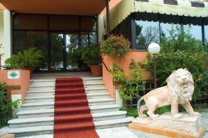 Super oferta Italia - Venzia &amp; Mestre, cu plecare din Cluj Napoca, sejur de 3 nopti / 4 zile (KCM)
