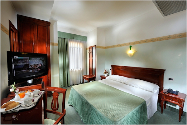 Super oferta Italia - Venzia &amp; Mestre, cu plecare din Cluj Napoca, sejur de 3 nopti / 4 zile (KCM)