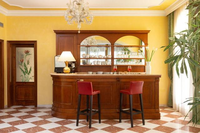 Super oferta Italia - Venzia &amp; Mestre, cu plecare din Cluj Napoca, sejur de 3 nopti / 4 zile (KCM)
