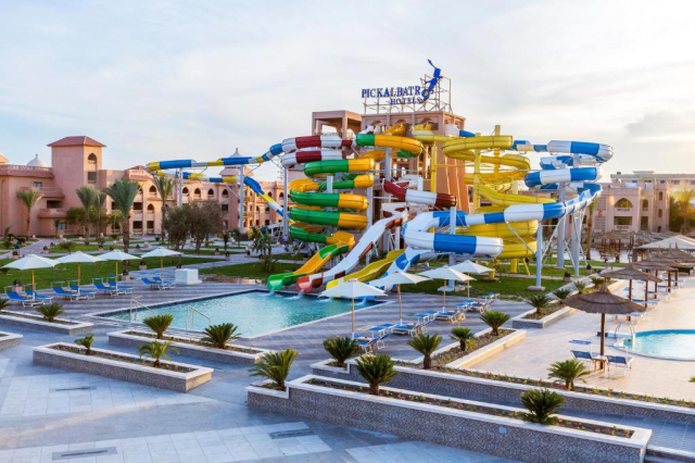 Sejur in Hurghada: 635 euro cazare 7 nopti cu All inclusive+ transport avion+ toate taxele 