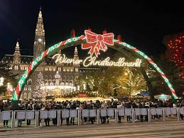 CITY BREAK VIENA - 3 NOPTI CU ZBOR DIN CLUJ NAPOCA ❄️