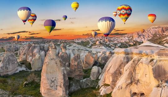 CAPPADOCIA, CELE 40 DE LEGI ALE IUBIRII, AVION DIN BUCURESTI, LA HOTEL DE 4*, LA TARIFUL DE 334 EURO/PERS, DEMIPENSIUNE!